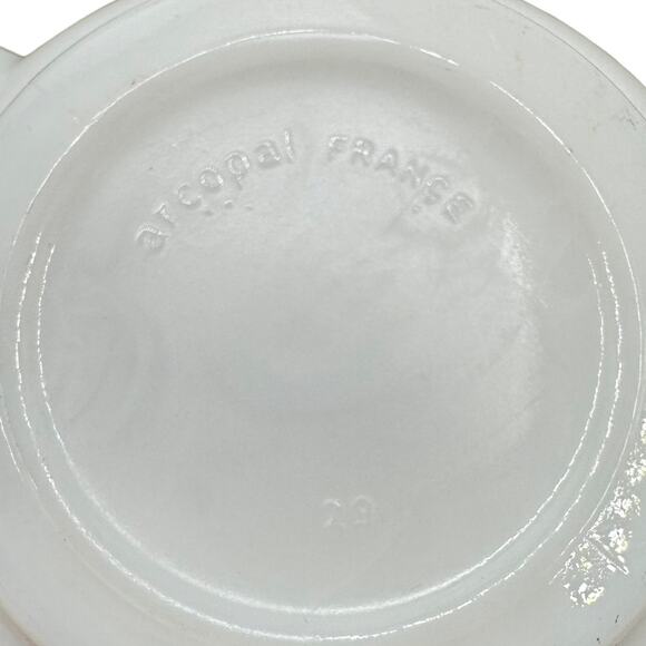 Vintage Milk Glass Arcopal France Flowers Floral Tea Coffee Cup Set of 4 - Picture 5 of 7